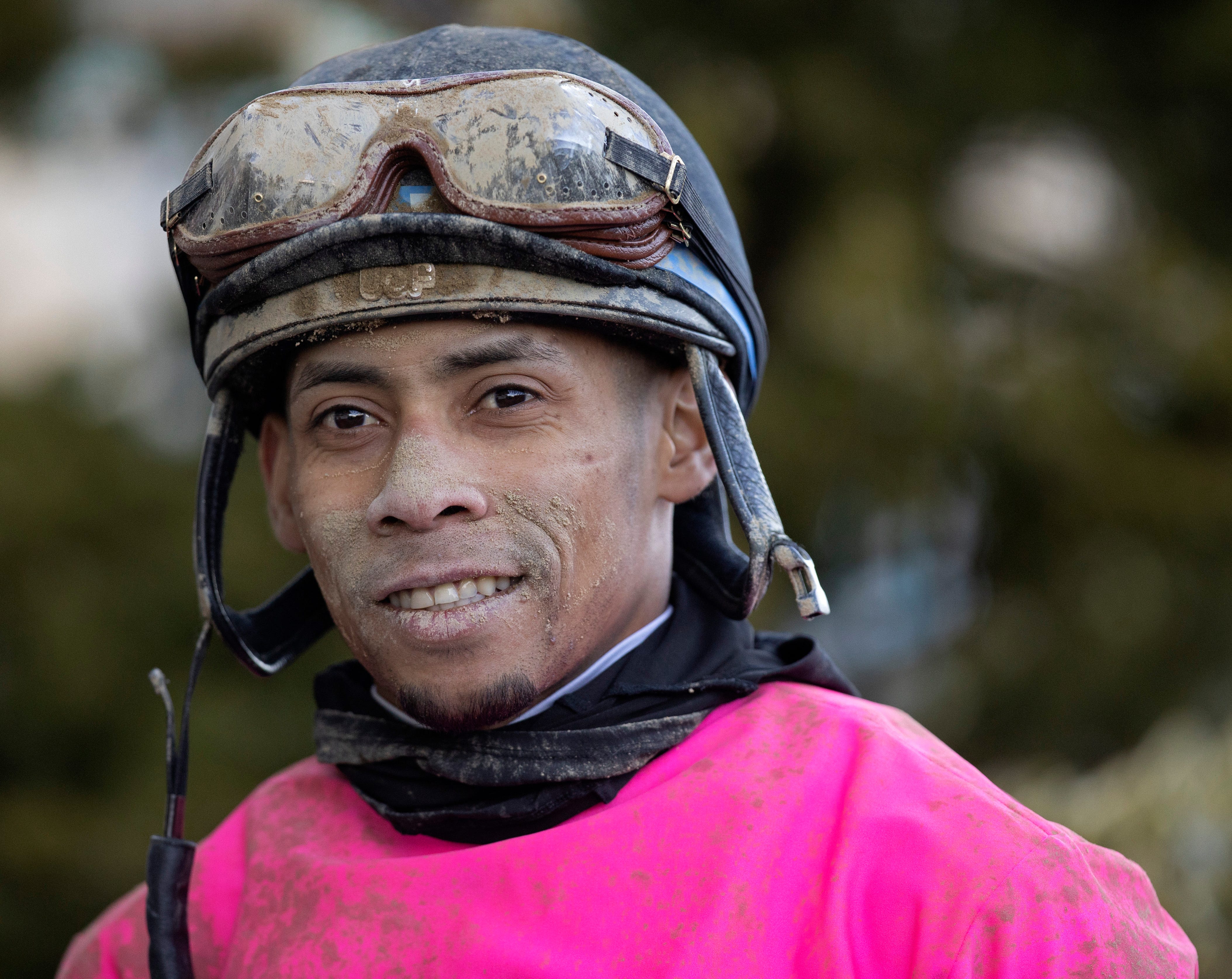 Franco clinches riding title at Belmont at the Big A fall meet