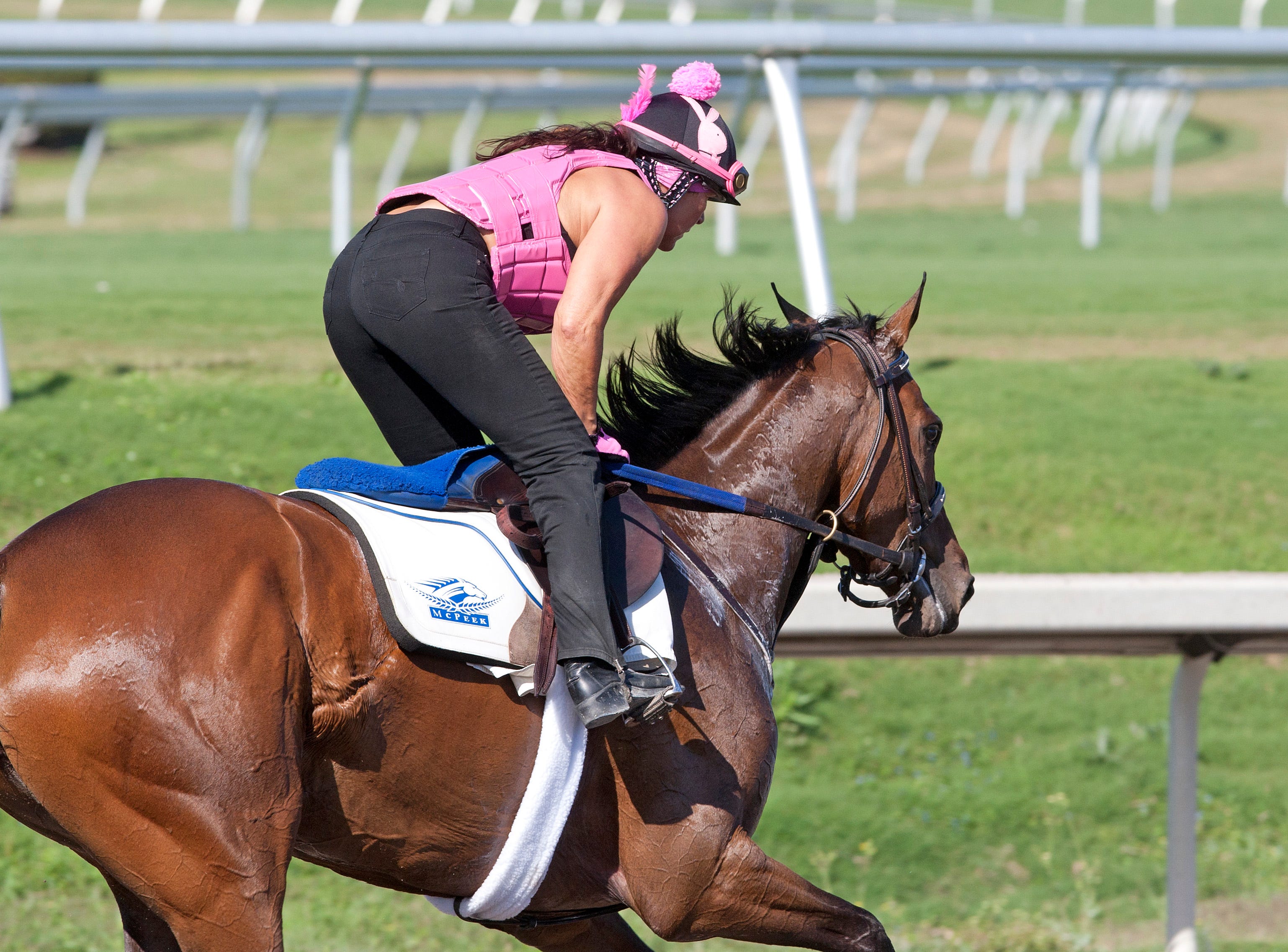 Keeneland Looks For Strong Start To Spring Meeting   Kathmanblu05.2 26 11.BL  