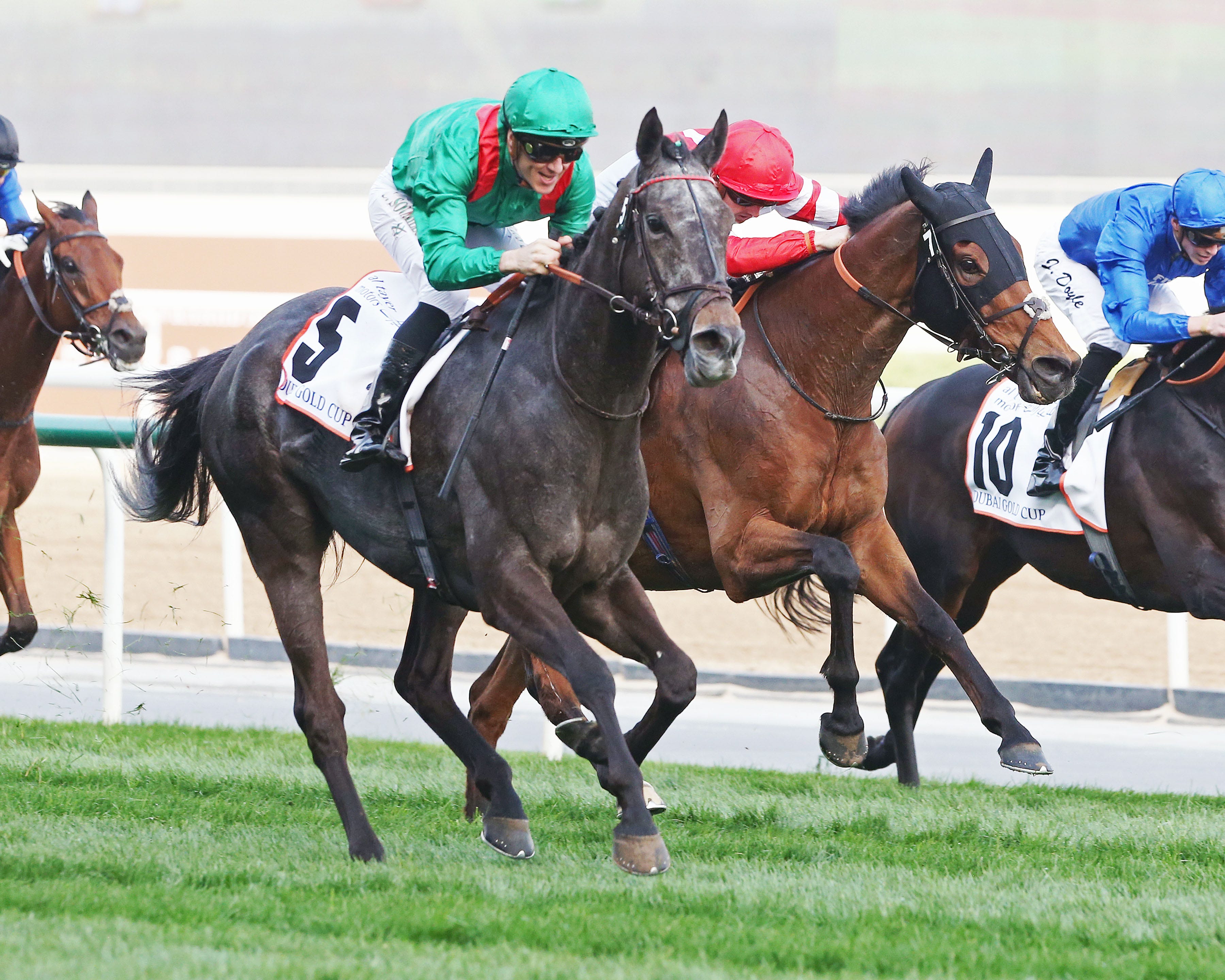 Vazirabad makes history with Dubai Gold Cup three-peat